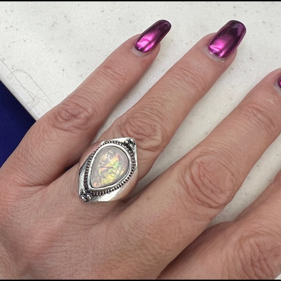 925 Silver Moonstone Ladies Ring. Boho style - Picture 5 of 5